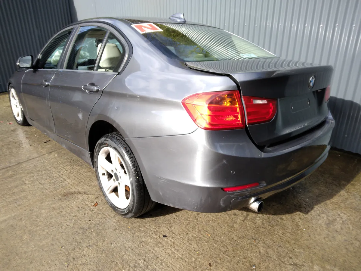 2014 BMW 3 Series For Breaking/Dismantling - Image 3