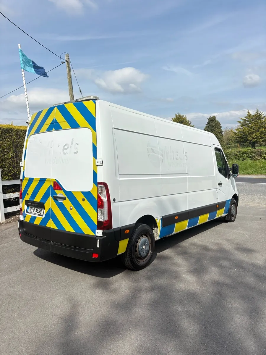 2018 Renault master LWB High roof Doe10/26 - Image 4
