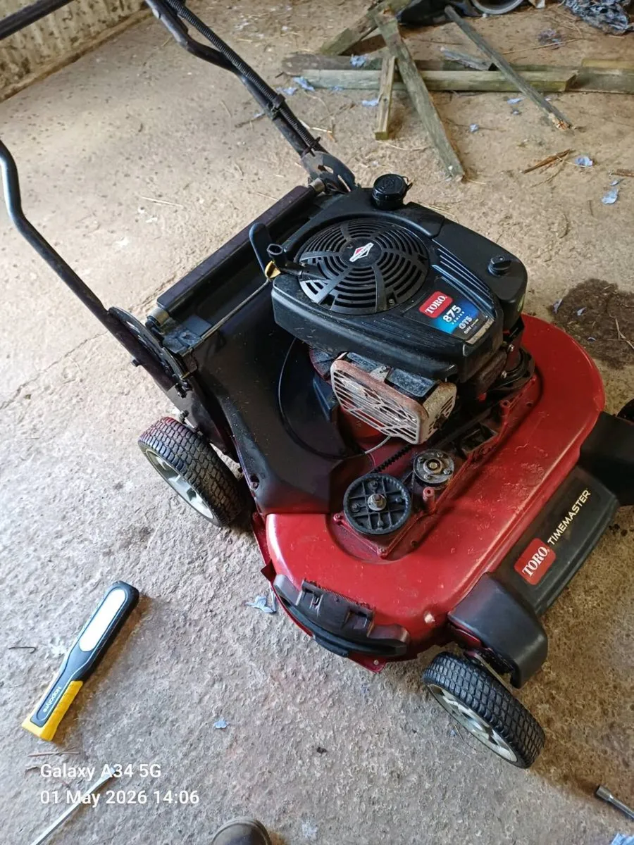 Lawnmower toro timemaster