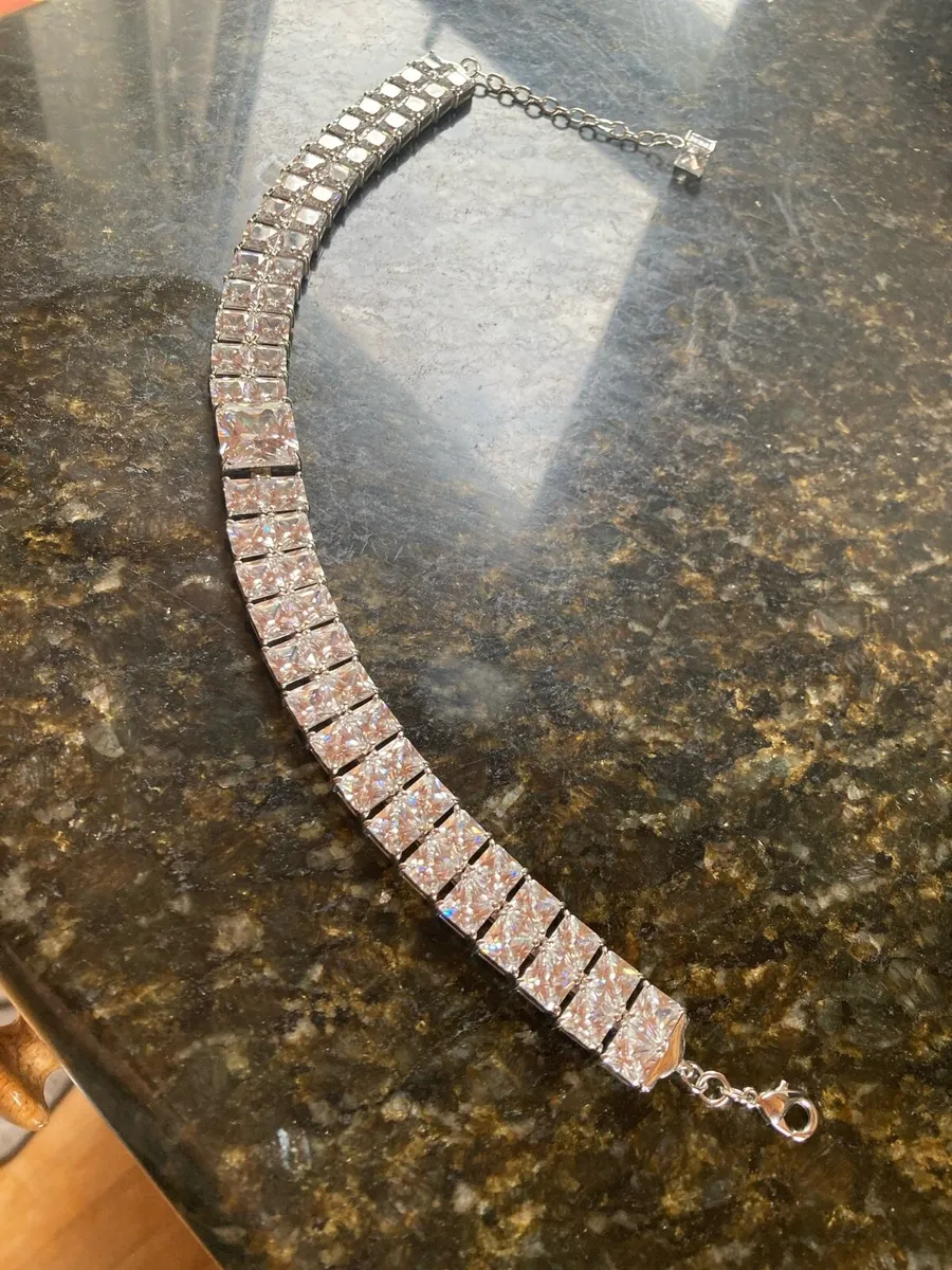Stunning crystal choker - Image 3