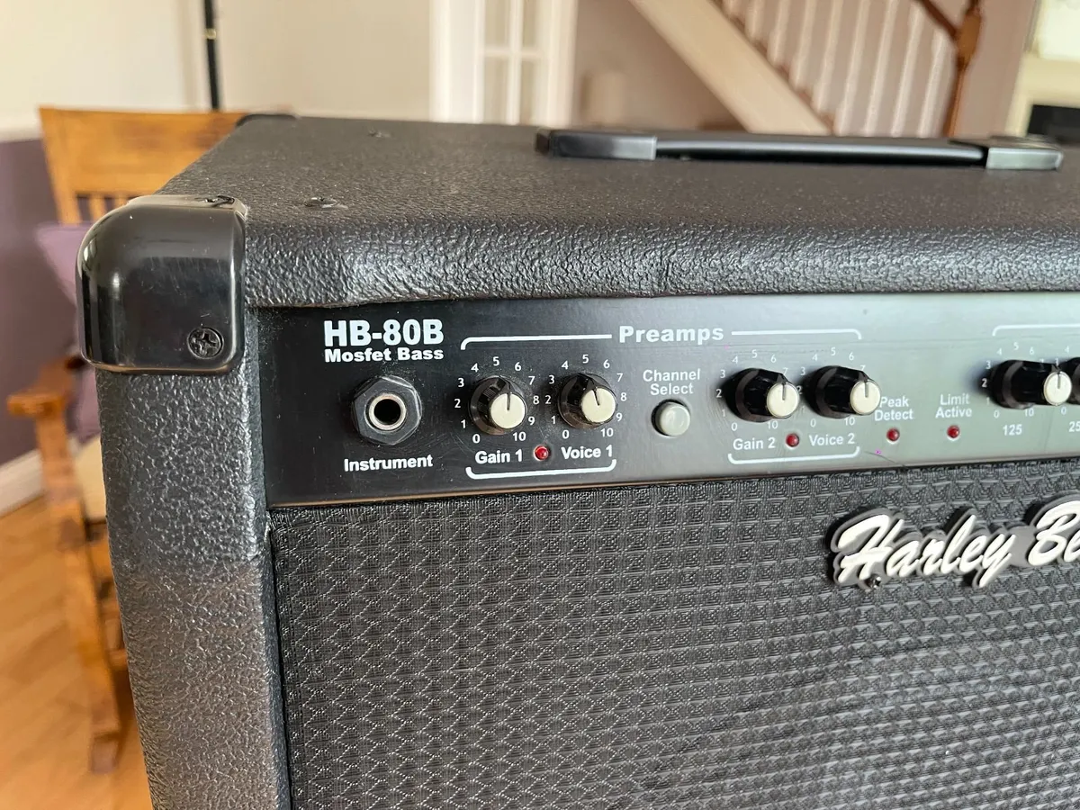 80W Bass amp with Celestion speaker - Image 4