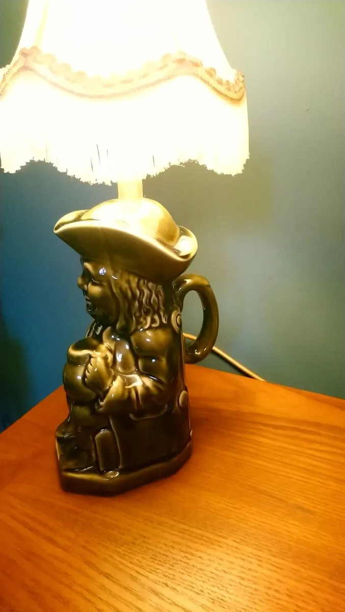 Vintage Toby lamp - Image 2
