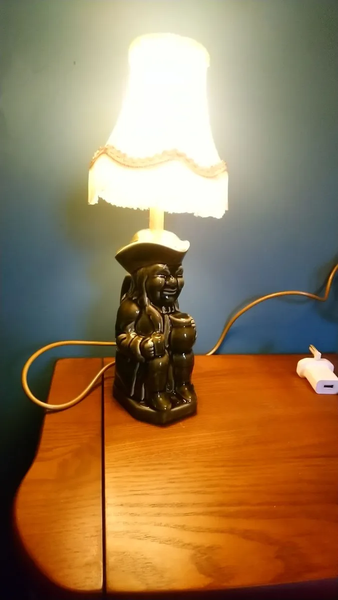 Vintage Toby lamp - Image 3