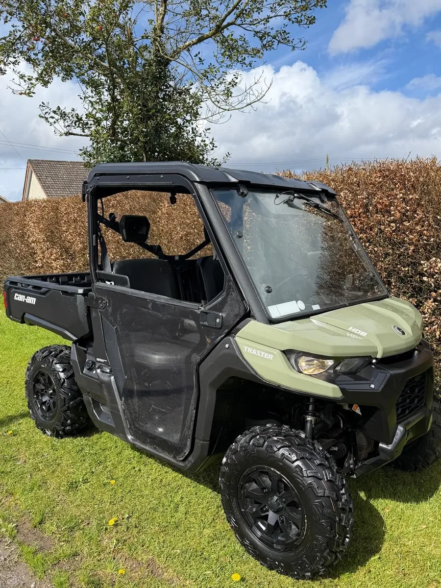 2023 Can Am Traxster V-Twin 1000cc Full Cab - Image 1