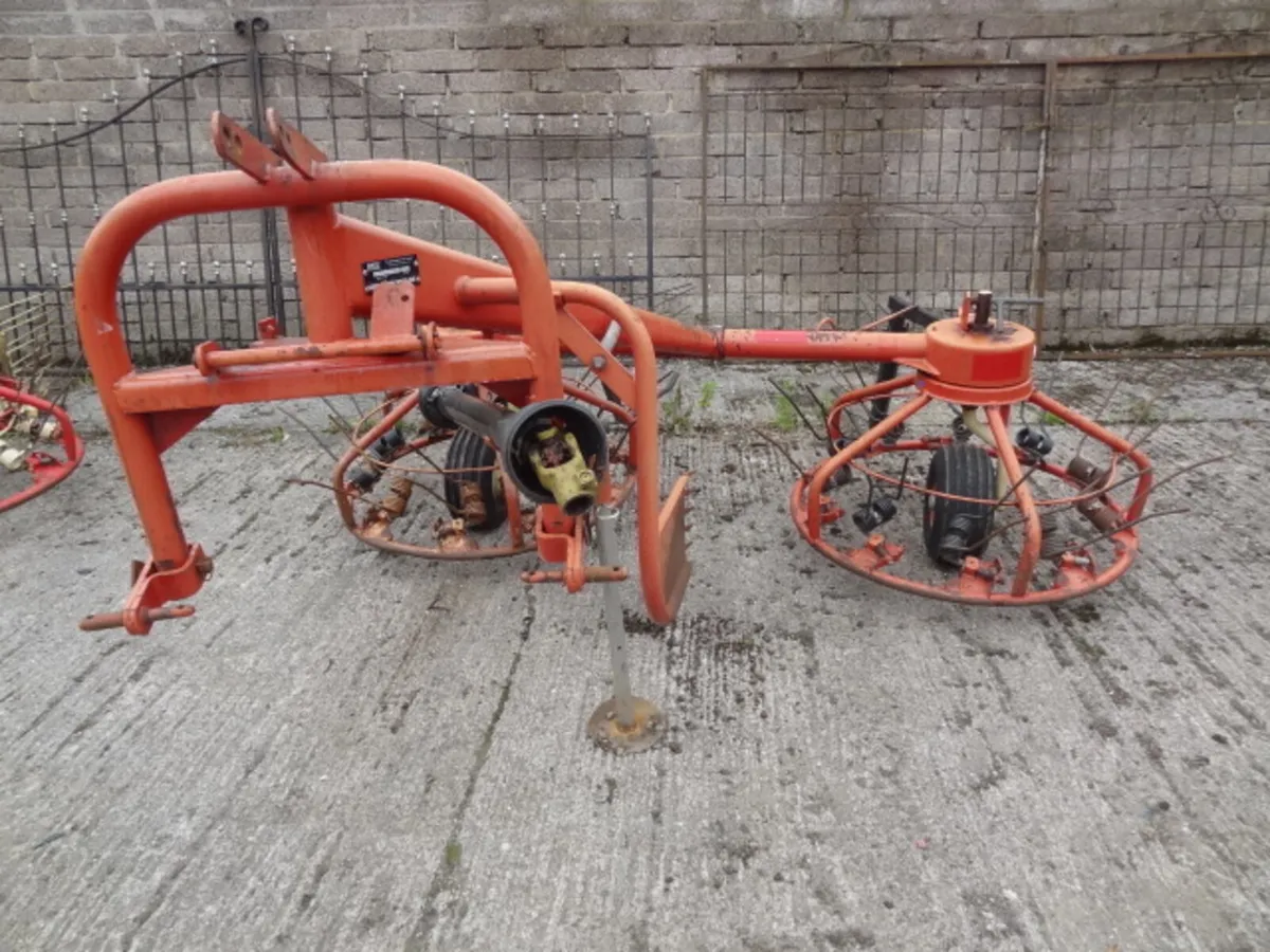 Choice of PZ 300 Haybobs - Image 2