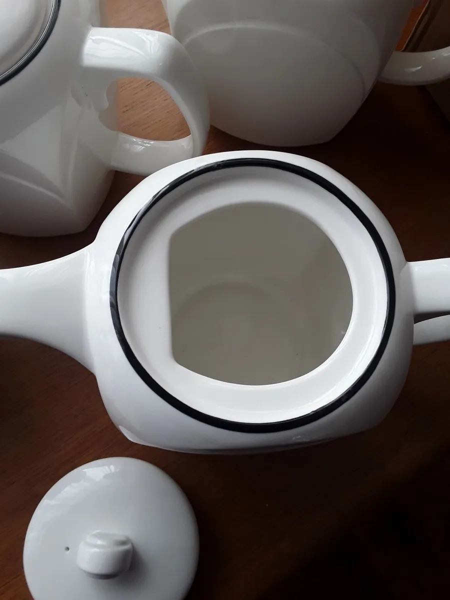4  lovely brand new ceramic teapots never used - Image 2