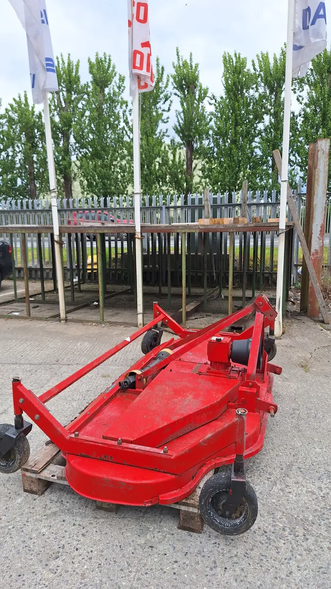 TC910 finishing mower - Image 1