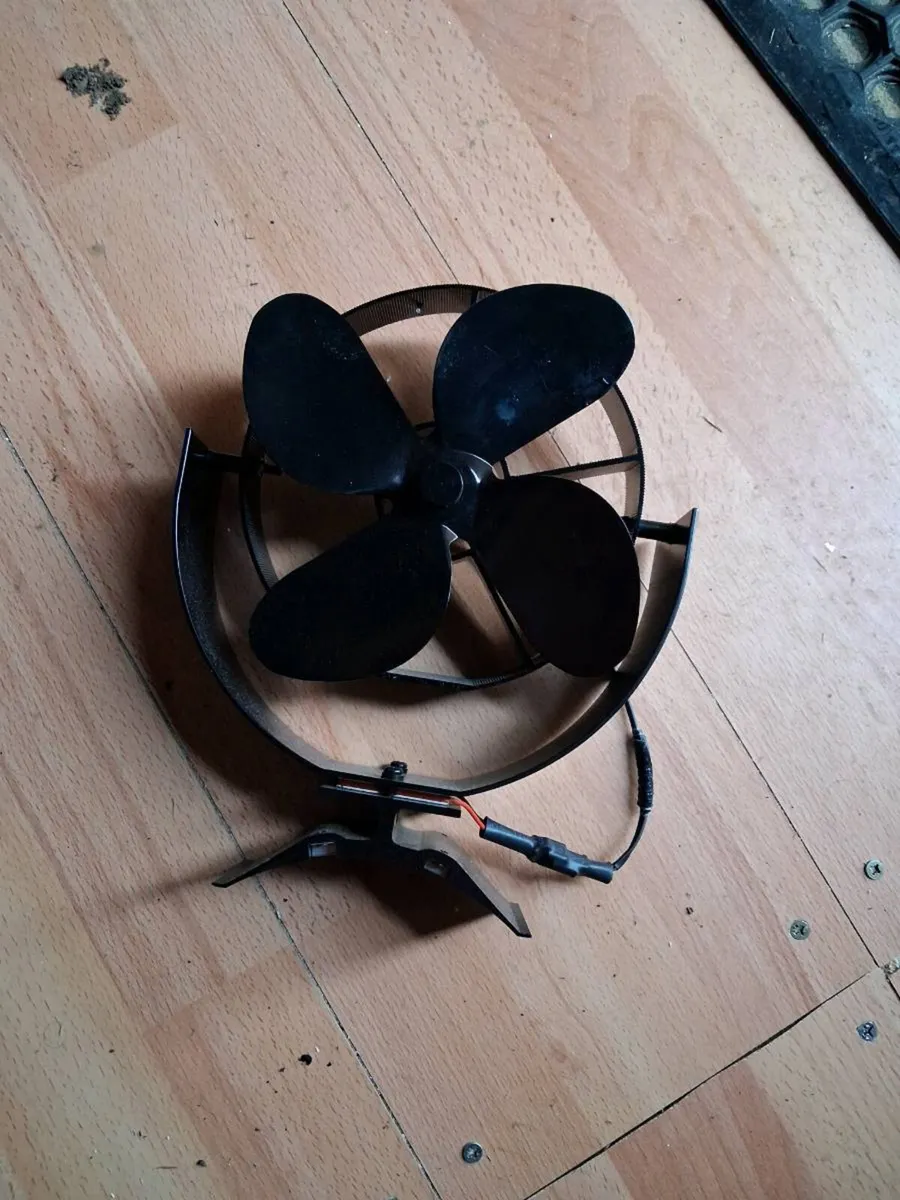 Deville stove set, and stove fan - Image 4