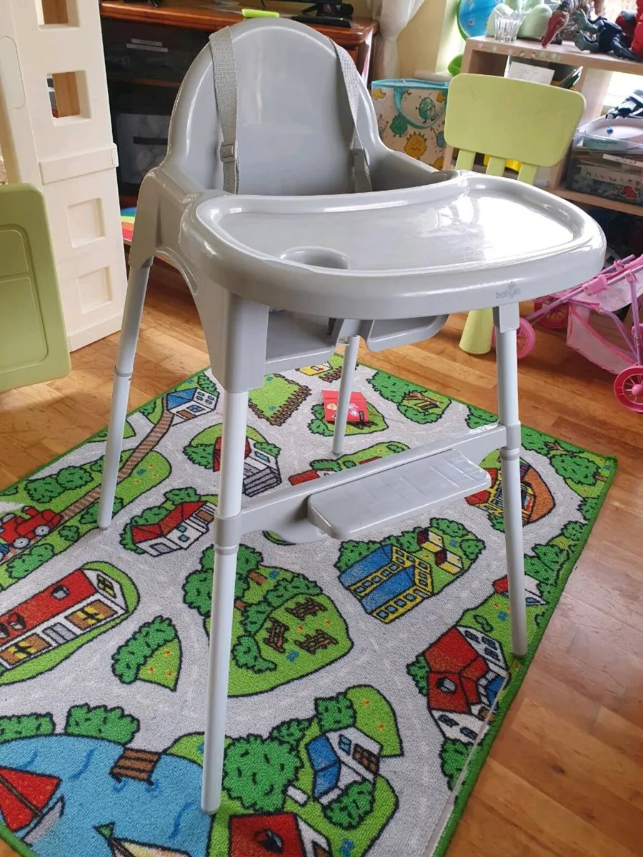 Babylo Convertible High Chair - Image 4