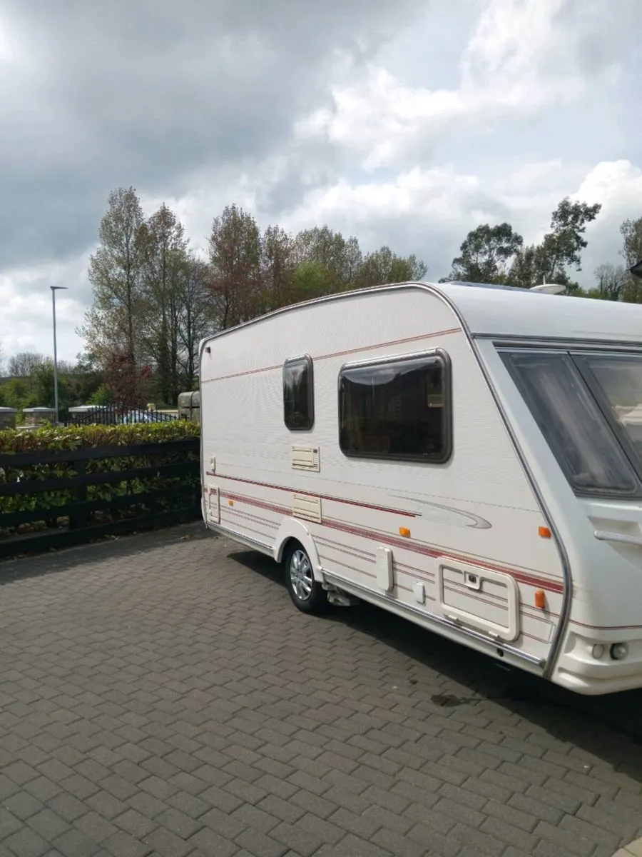 Caravan - Image 2