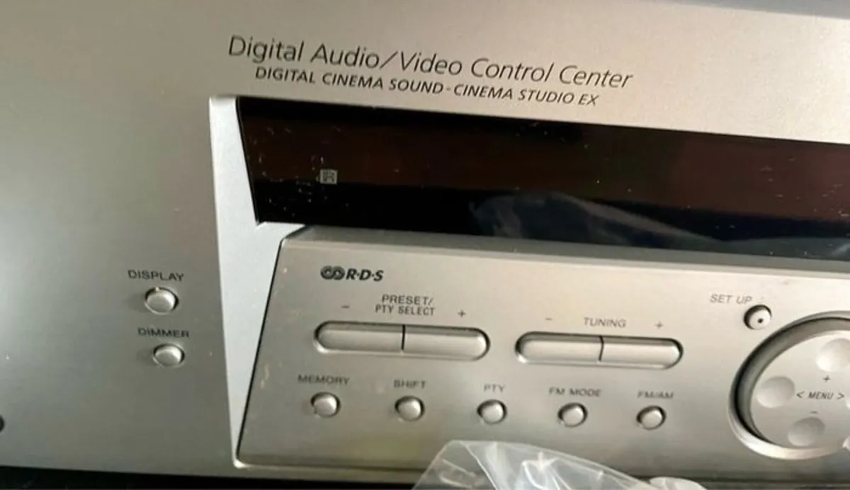 Sony STR-K740P FM-AM Stereo Receiver - Image 4