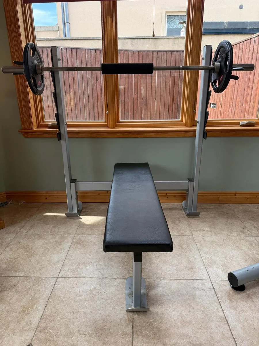 Weight Bench + Bar & Plates – 62.5KG Total
