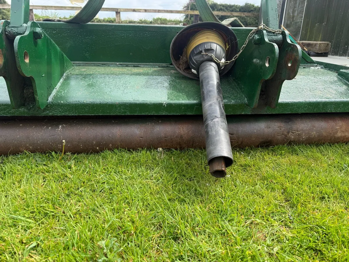 Major Topper Mower - Image 1