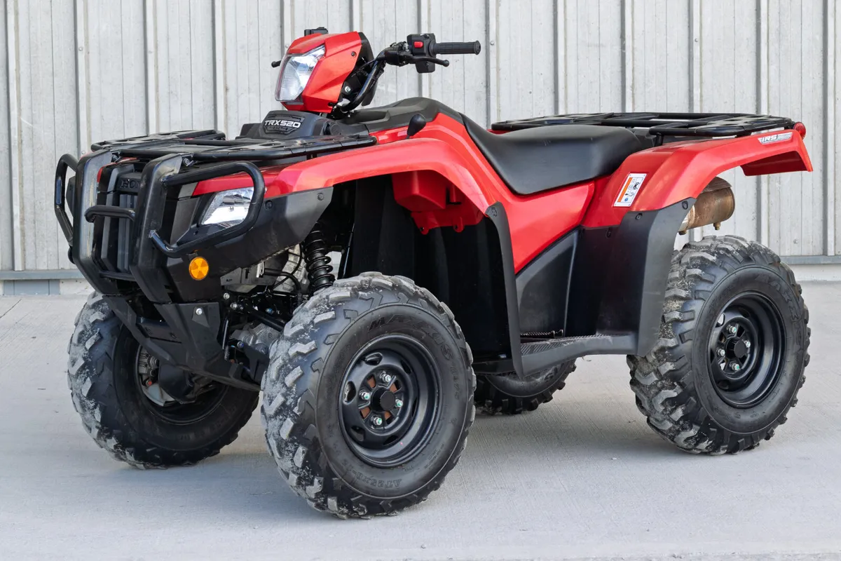 2025 Honda TRX520 FA6 - Top Spec - Image 1