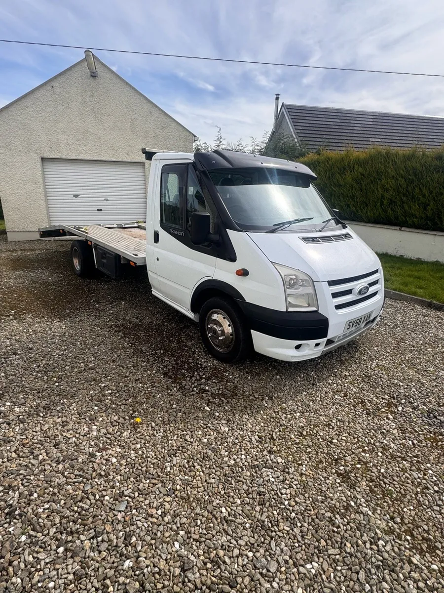 Ford transit 3.5 ton recovery truck - Image 2