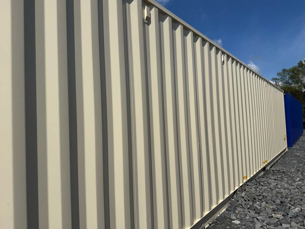 CONTAINER 40FT -SIDE OPENING DOORS + REAR DOOR - Image 4