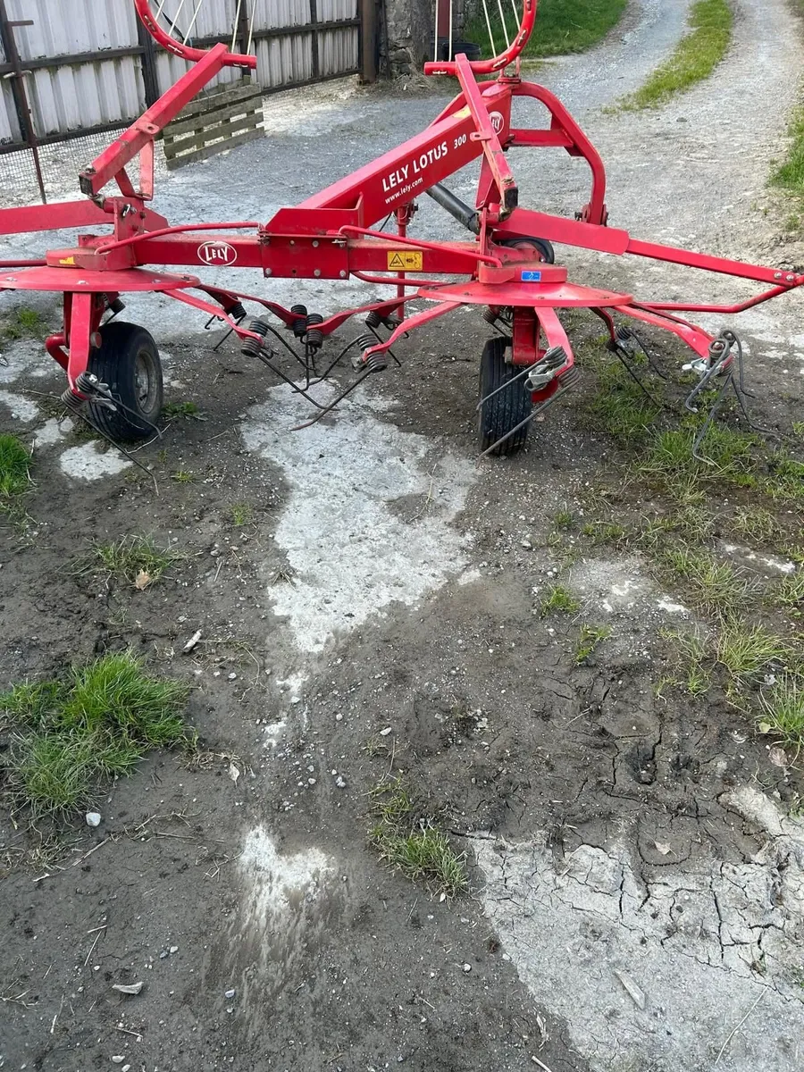 Lely Lotus 300 - Image 1