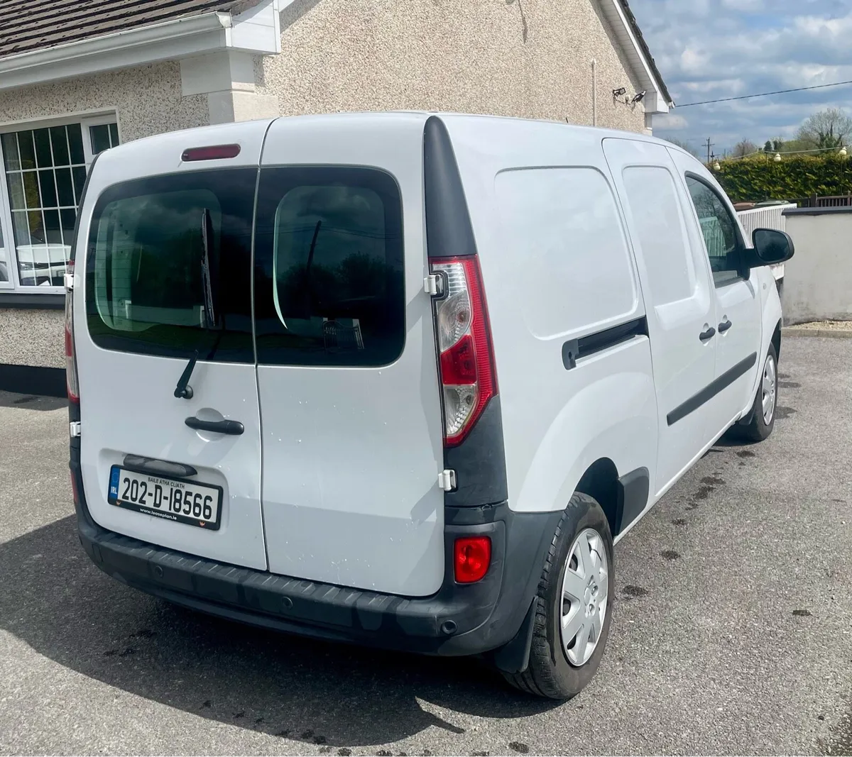2020 Kangoo ZE  only 34k Km - Image 4
