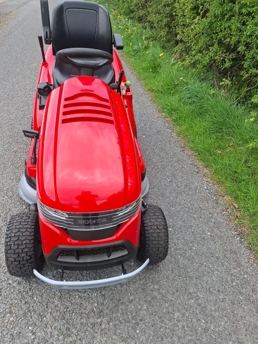 Honda ride on mower - Image 4