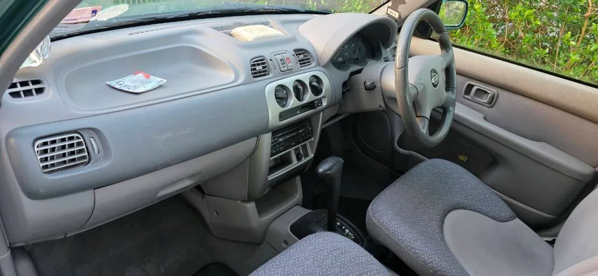 Nissan micra 2001 - Image 4
