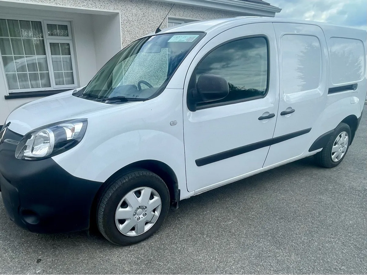 2020 Renault Kangoo ZE  only 32kms. NEW TEST done - Image 2