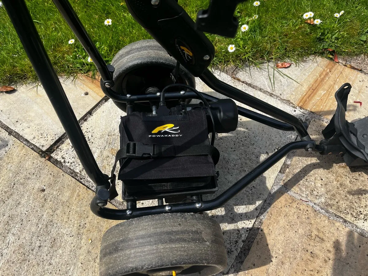 Powakaddy Golf Trolley - Image 4