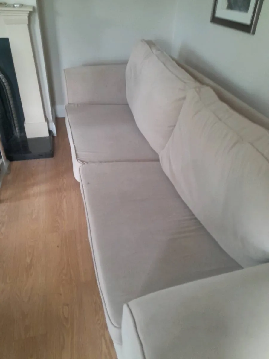 Sofa - Image 3