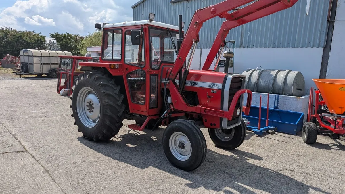 Massey Ferguson - Image 3