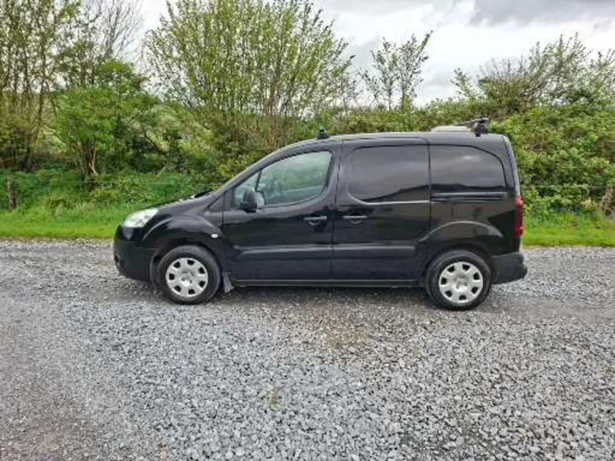 Peugeot Partner 2015 1.6 Tdi 3 Seater+Sliding door - Image 4
