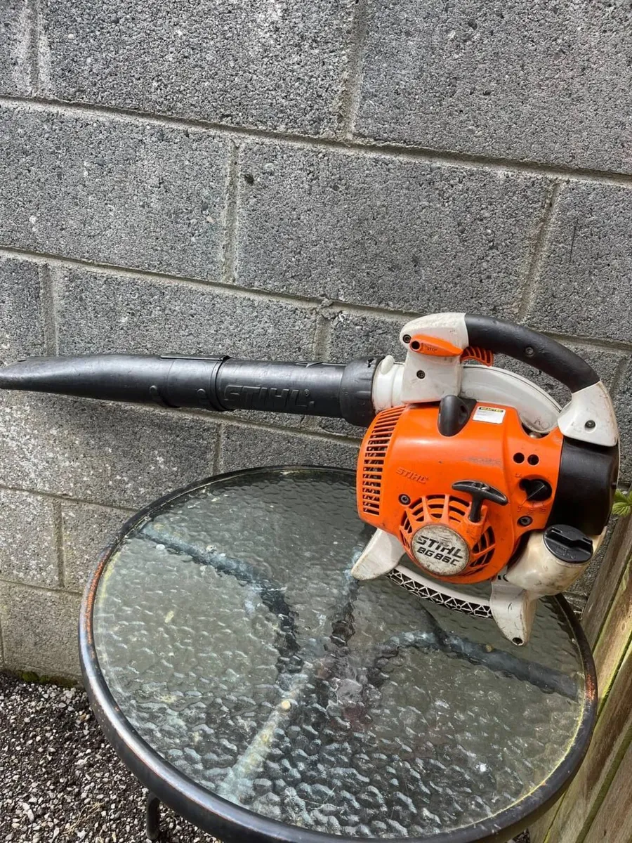 Leaf blower  STIHL - Image 1