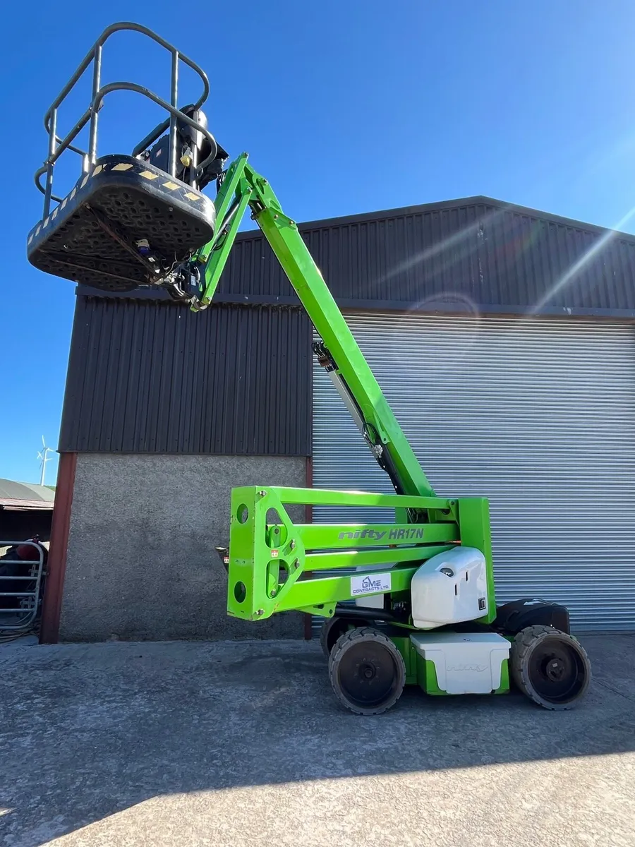 NiftyLift HR17N Boom lift cherry picker - Image 3