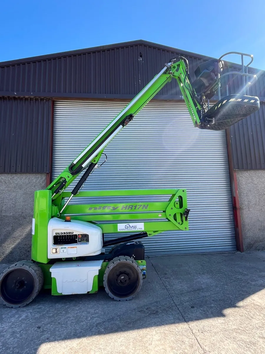 NiftyLift HR17N Boom lift cherry picker - Image 4
