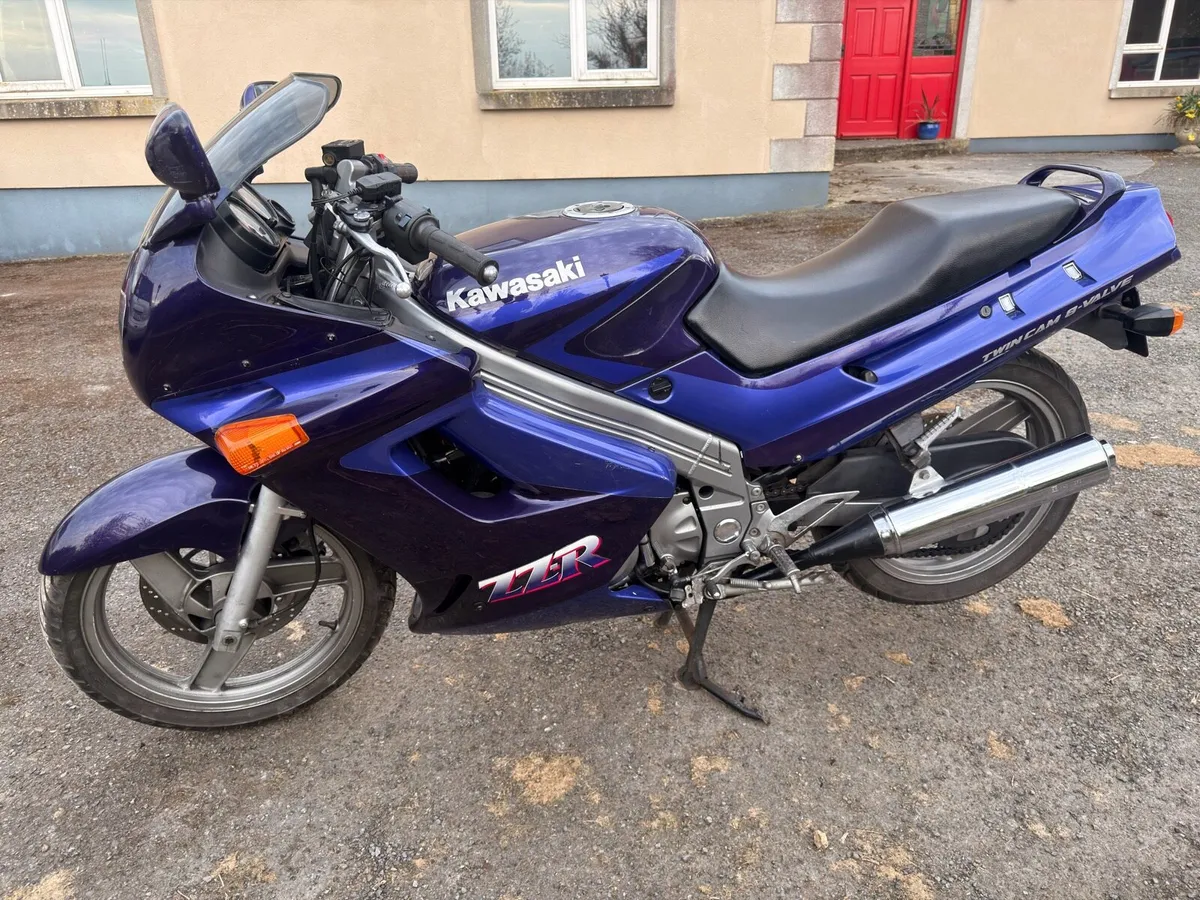 1992 Kawasaki ZZR - Image 2