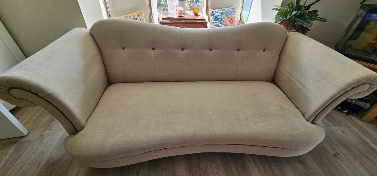 Elegant Curved Sofa – Excellent Condition - Image 2