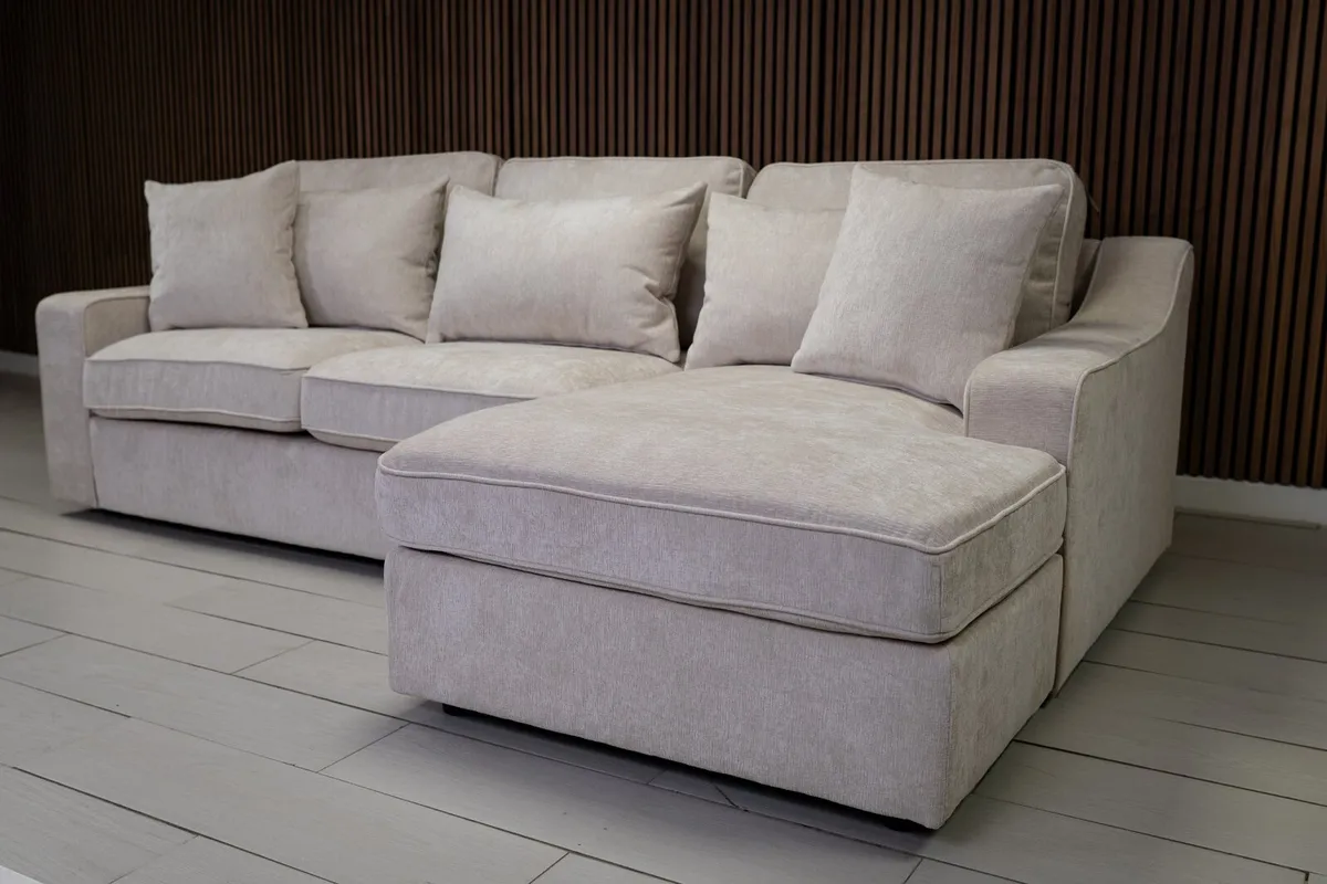 Zenn L Shaped Chase Lounge Sofa - Image 4