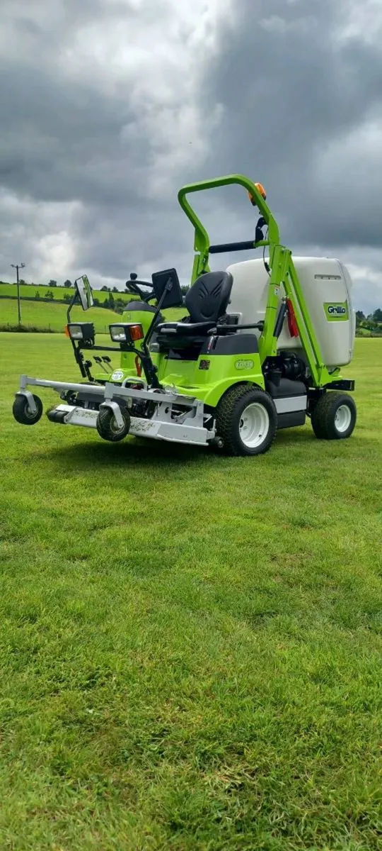 Grillo fd900 Commercial Tractor 2025 model - Image 2