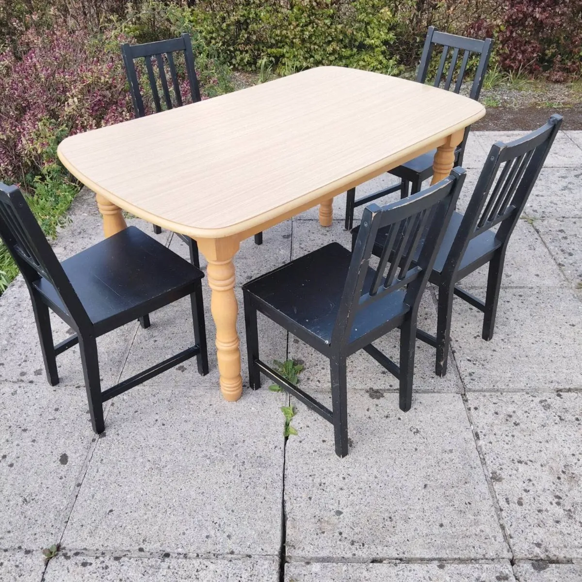 Oak Table and Chairs - Image 1