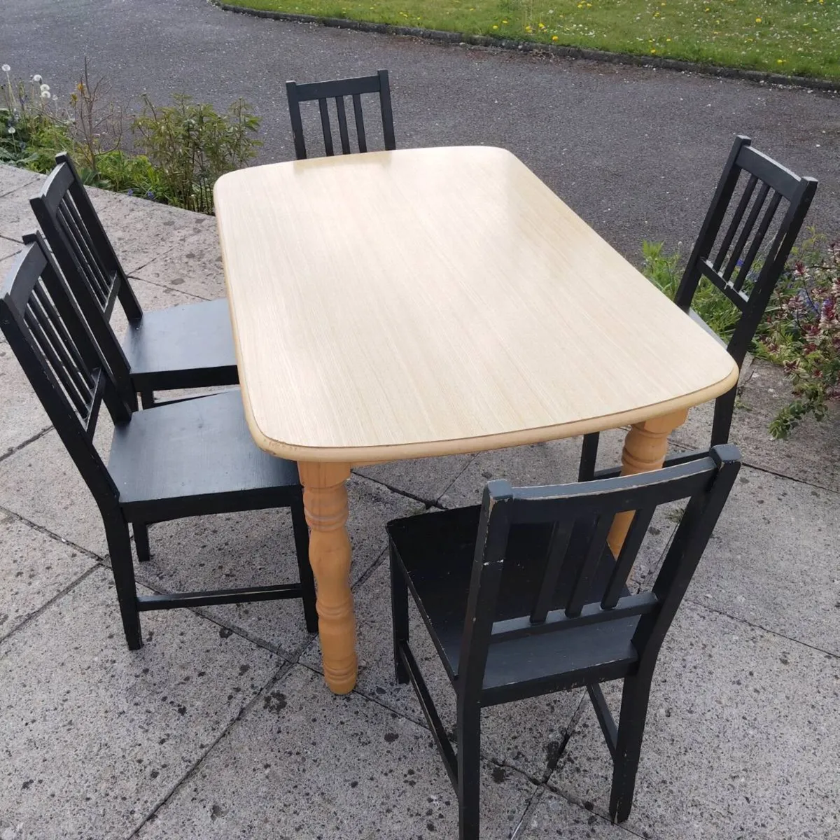 Oak Table and Chairs - Image 4