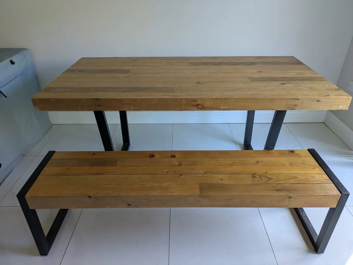 SALE AGREED: Reclaimed Timber Dining table & Bench - Image 4