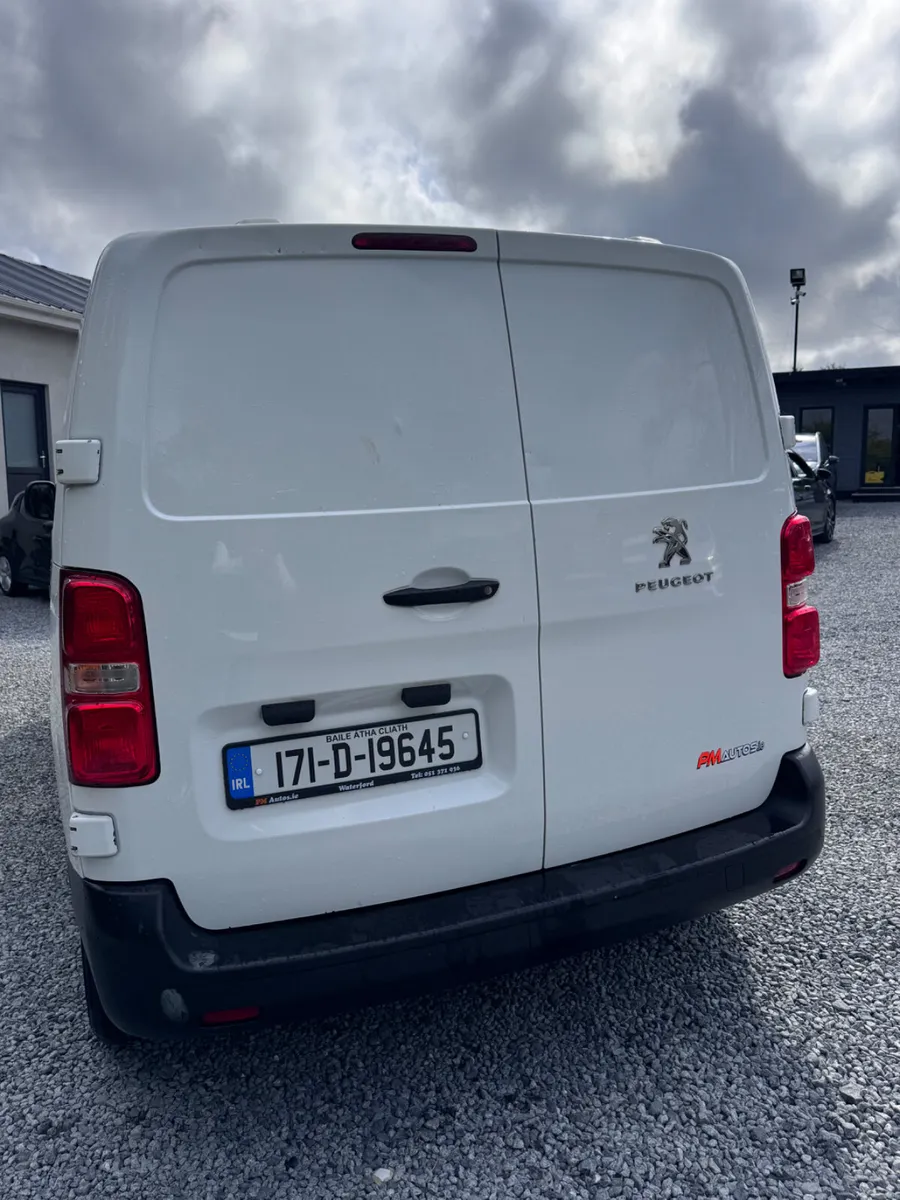 Peugeot Expert 2017 From €45 per week - Image 4