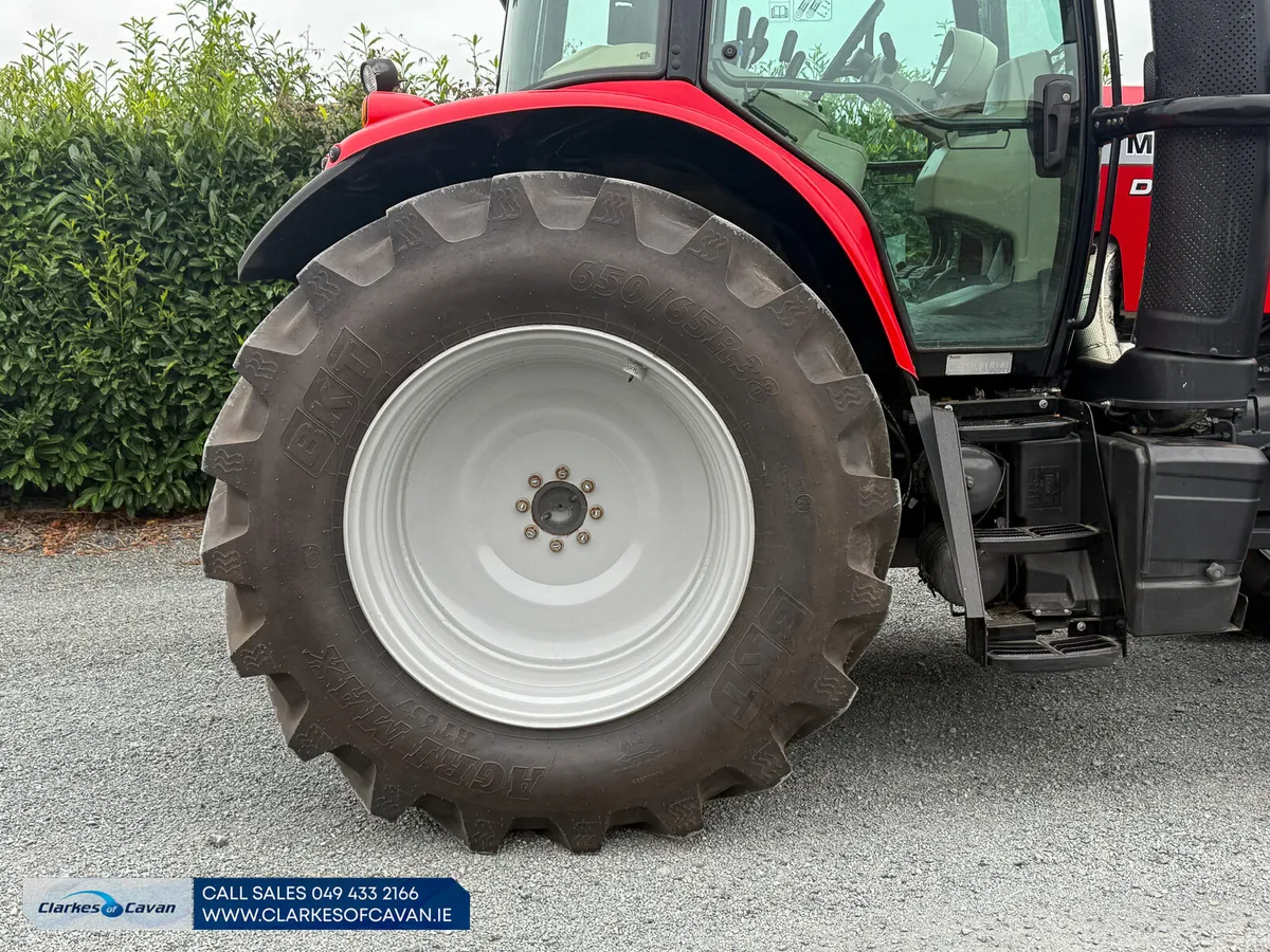 2018 Massey Ferguson 7714S - As New - Image 4
