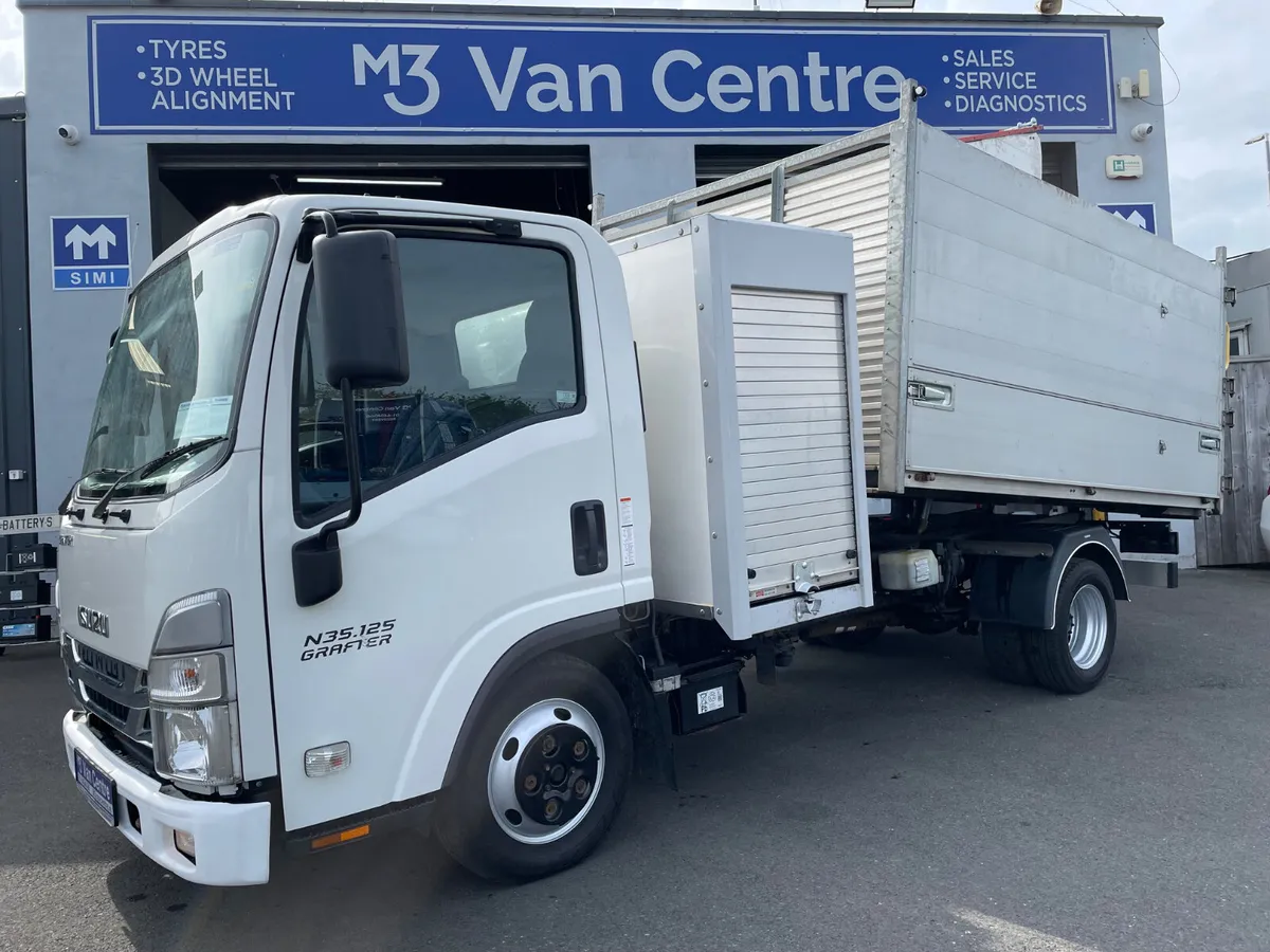 2022 ISUZU GRAFTER N35 AUTO TIPPER TREE SURGEON - Image 1