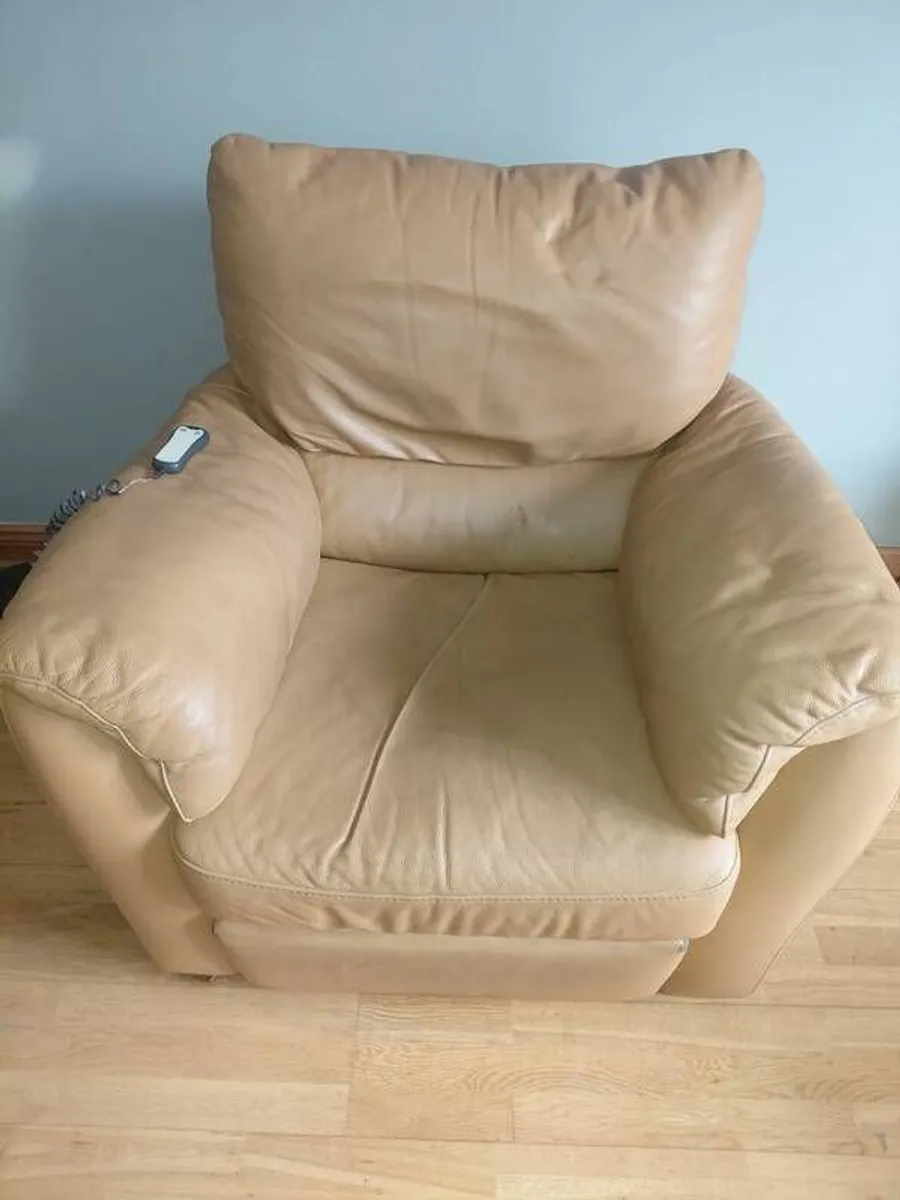 Recliner chair - Image 2