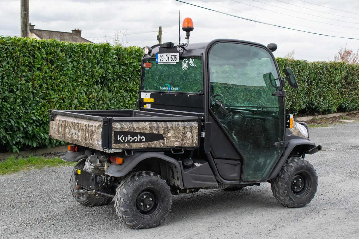 2023 Kubota RTV X1110 - As New - Image 3