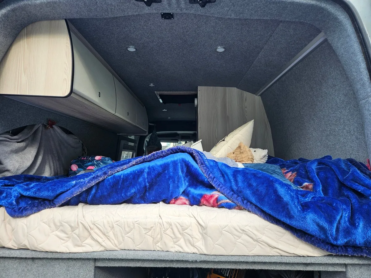 Campervan - Image 4