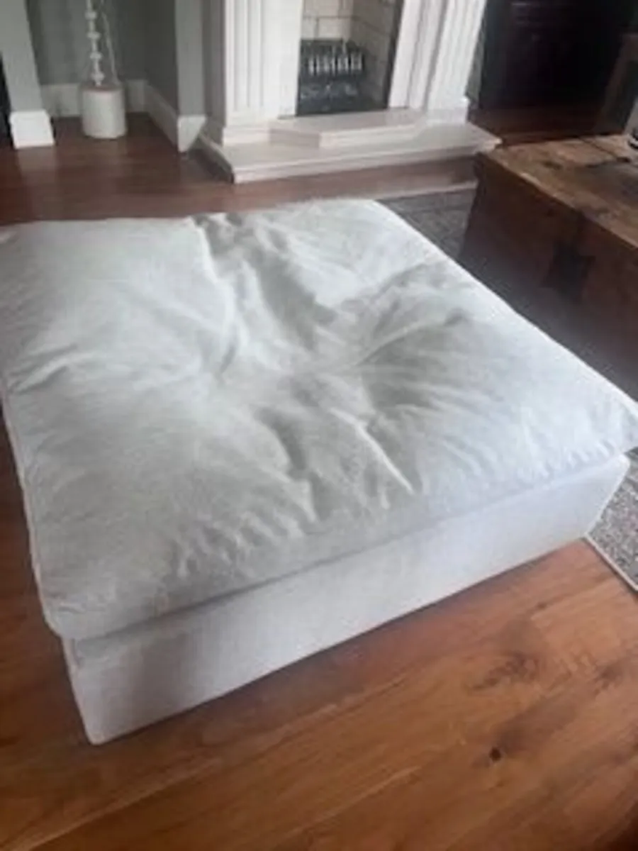 Large L shaped Sofa with Foot Stool - Image 3
