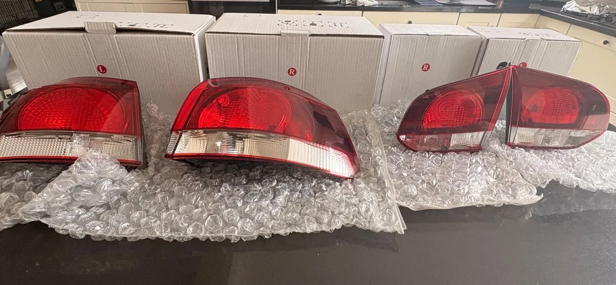 VW Golf VI 2011 Rear lights - Image 1