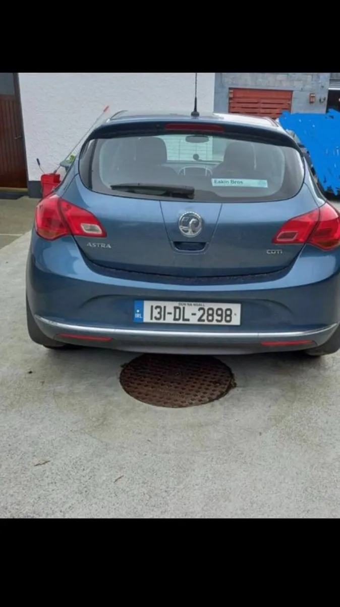 Vauxhall Astra 2013 1.7 ( For Breaking) - Image 2