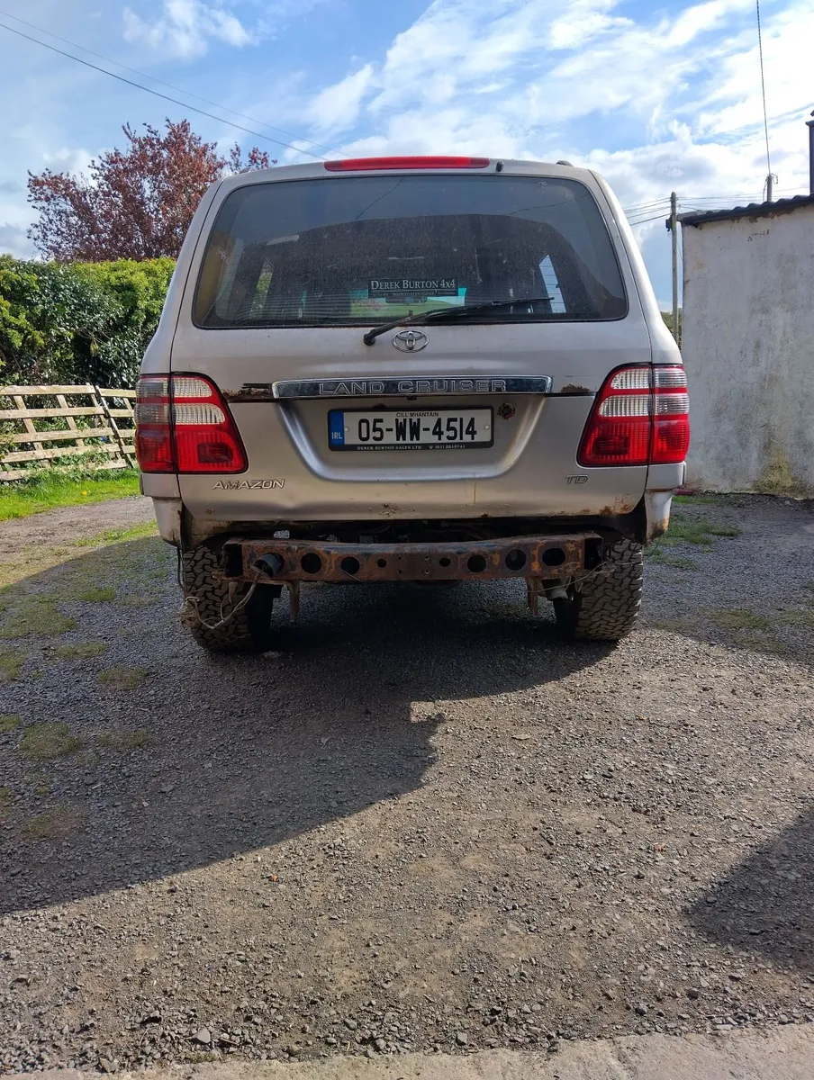 Toyota Land Cruiser Amazon 4.2Turbo Diesel for sal - Image 3