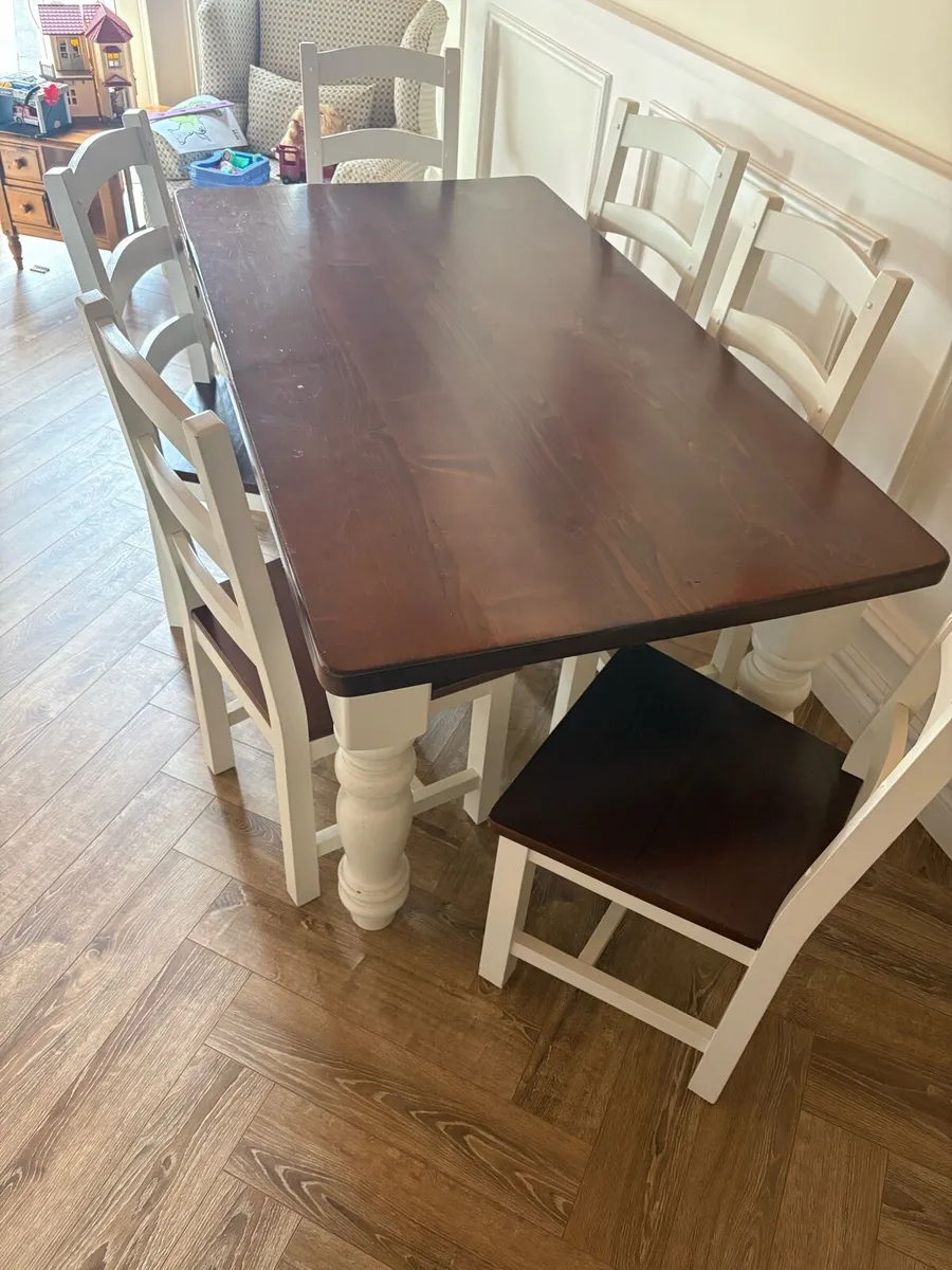 Dining room table with 6 chairs - Image 3